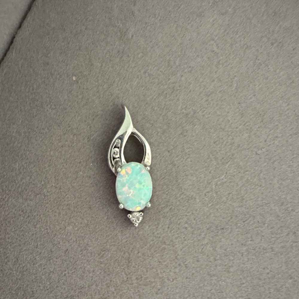 Elegant Silver Opal Pendant